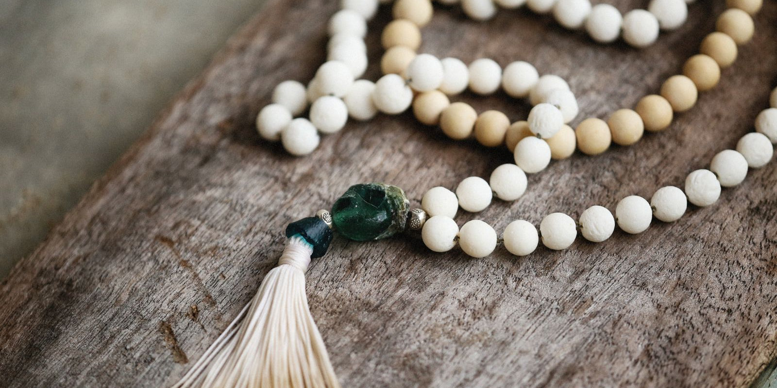 how to use mala beads
