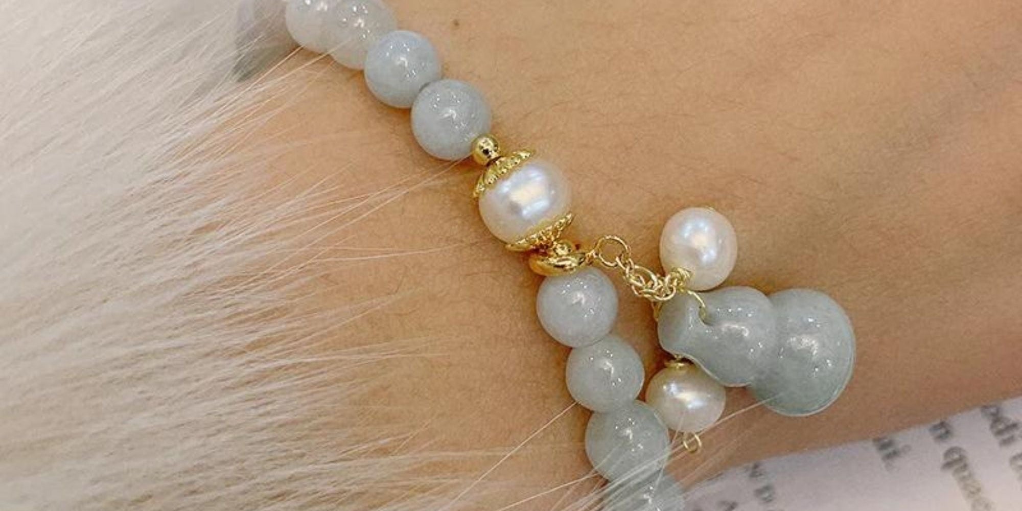 which hand to wear jade bracelet
