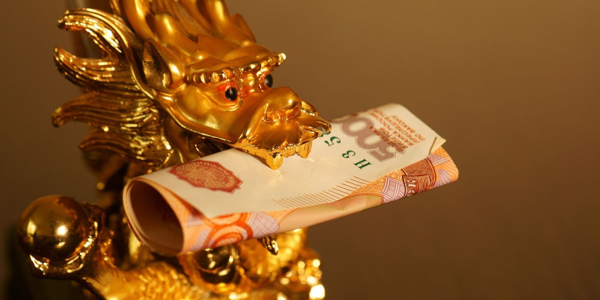 how to use the dragon symbol for prosperity