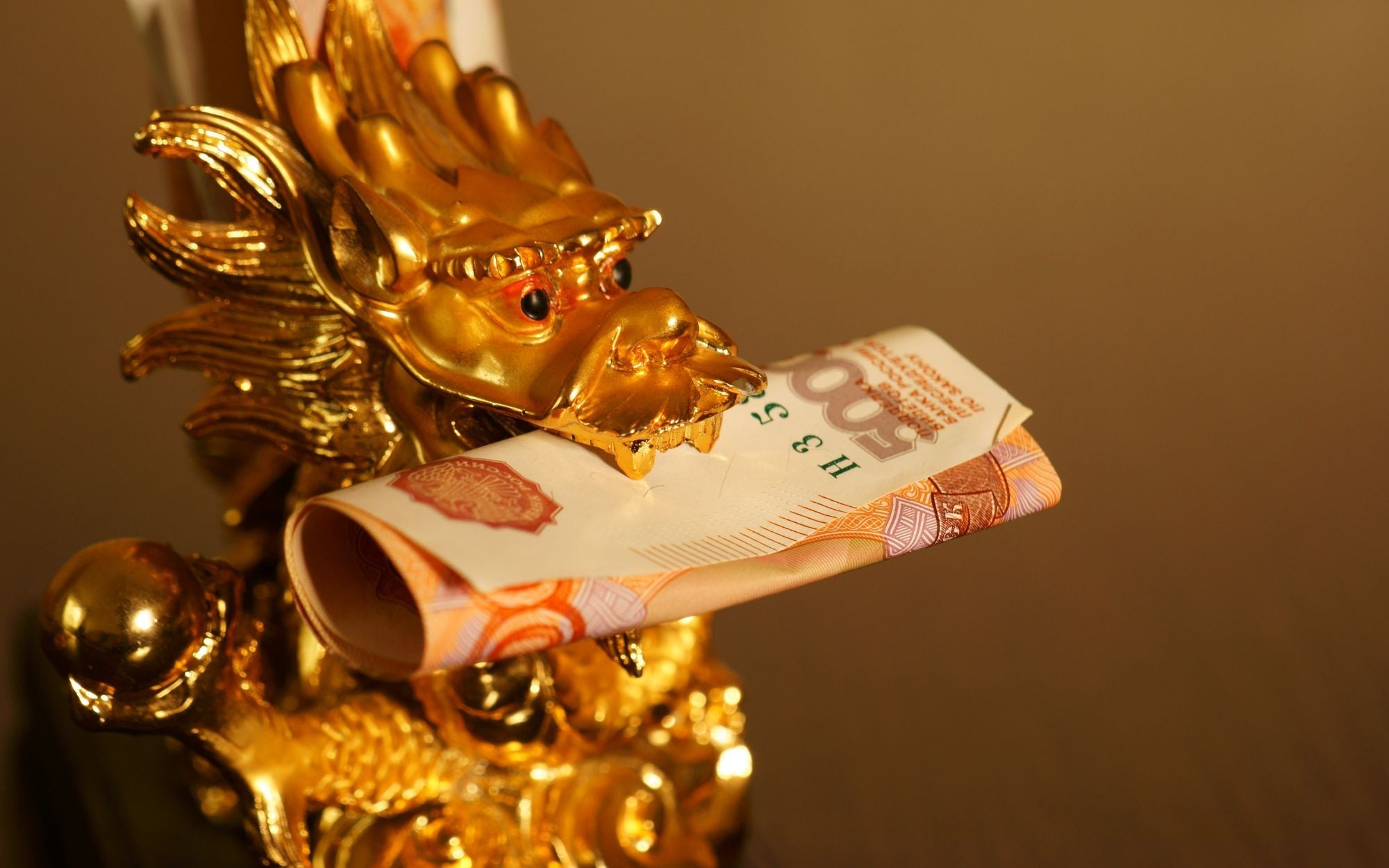 how to use the dragon symbol for prosperity