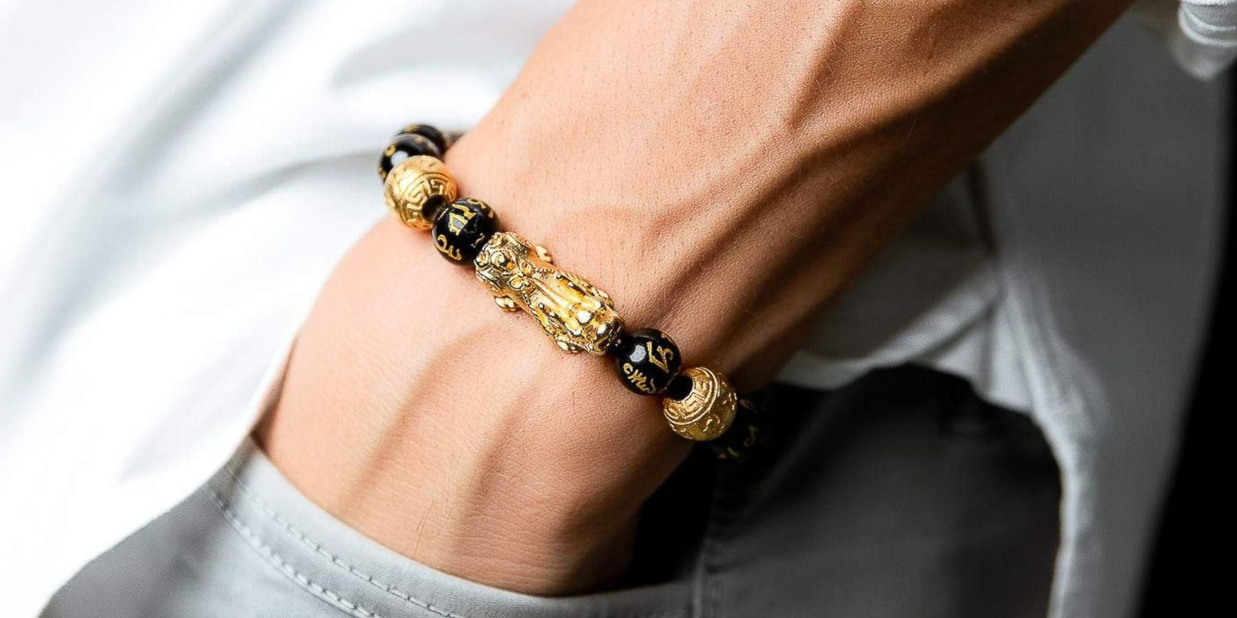 how to wear feng shui bracelet