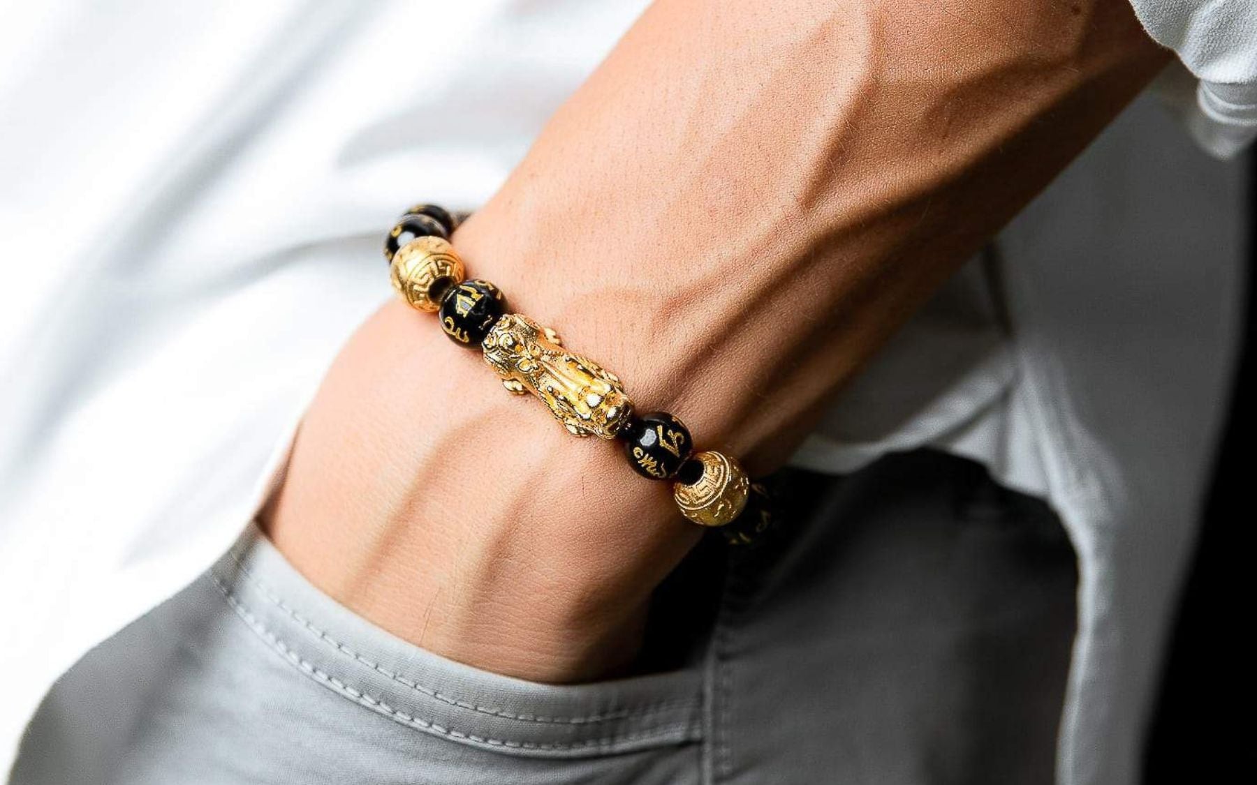 how to wear feng shui bracelet