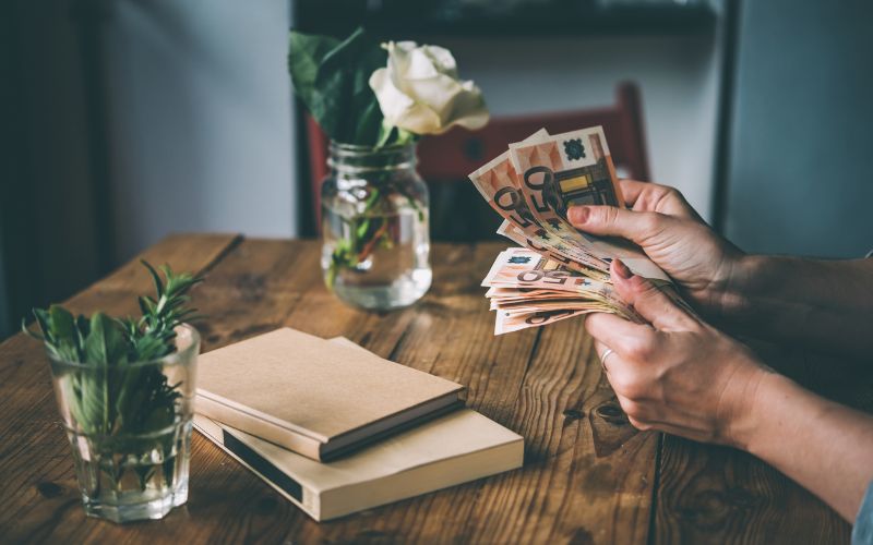 7 Money Rituals to Attract Wealth and Good Fortune – Buddha & Karma