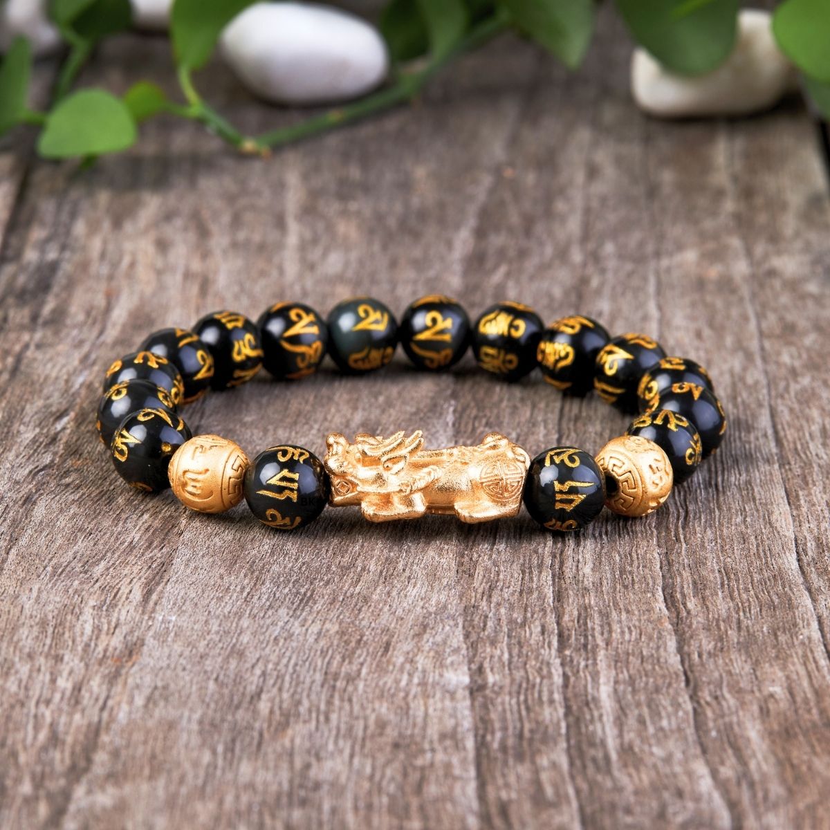 Natural Obsidian Pixiu Wealth & Luck Engraved Bracelet - Zencrafthouse