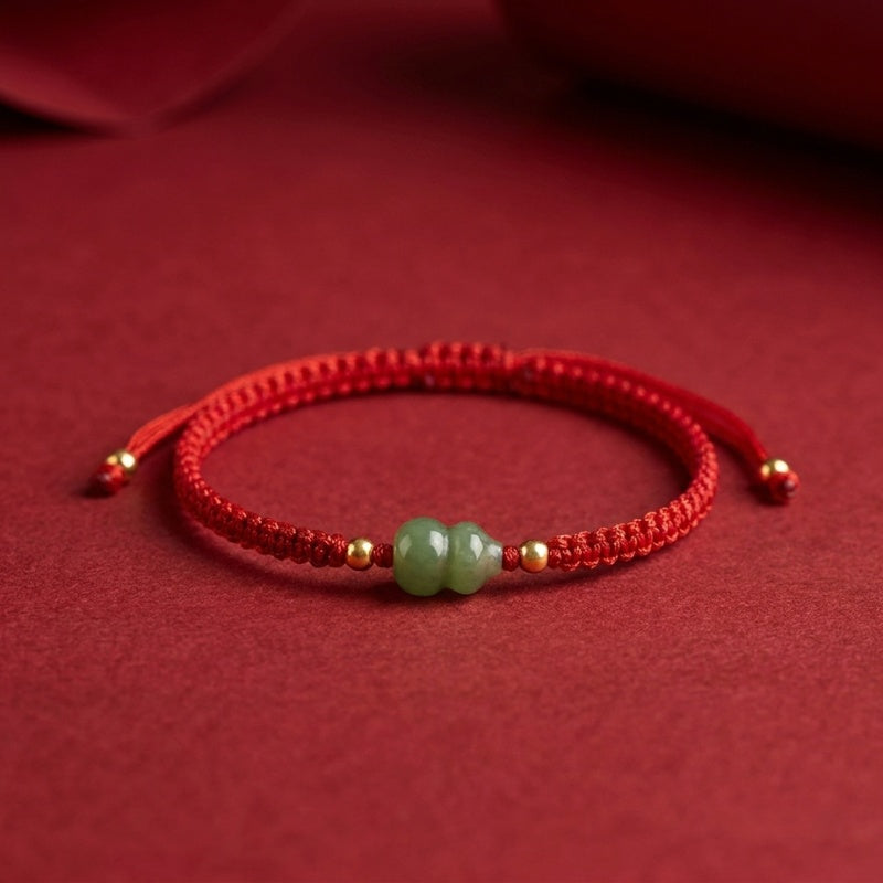 Red String Hetian Jade Wu Lou Bracelet