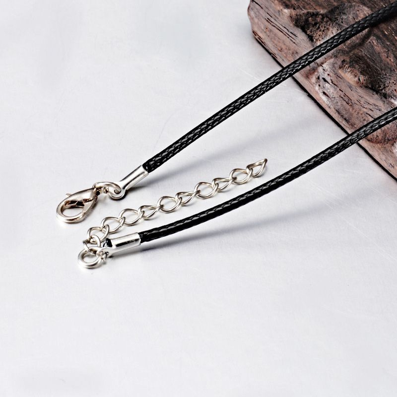 Elegant Tibetan Buddhist Necklace - Mantra for Good Luck - Buddha & Karma